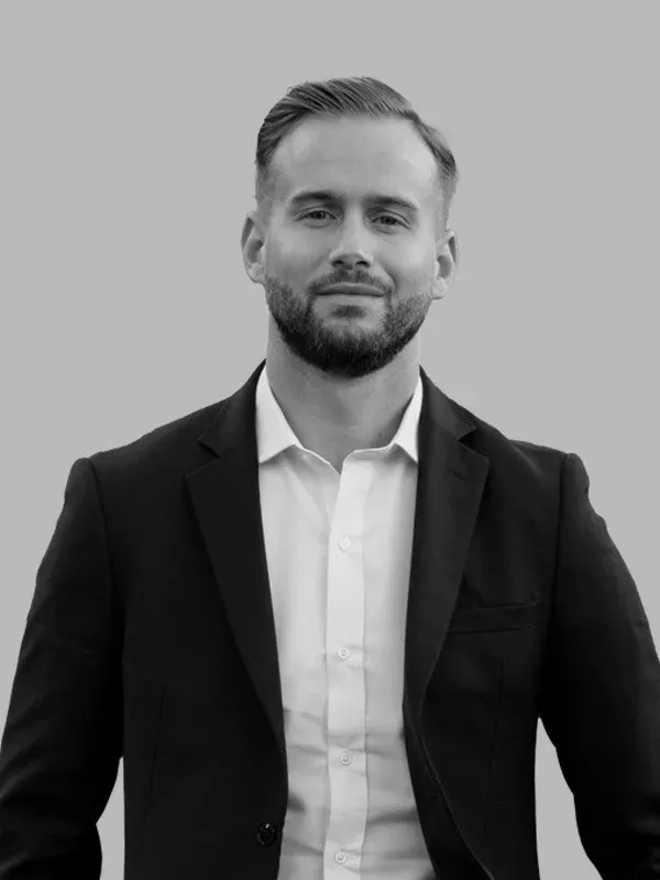 Oliver Courts, Managing Director
